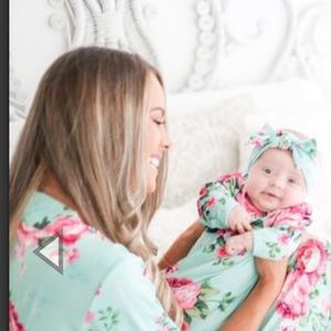 Floral aqua mommy robe and matching onesie
